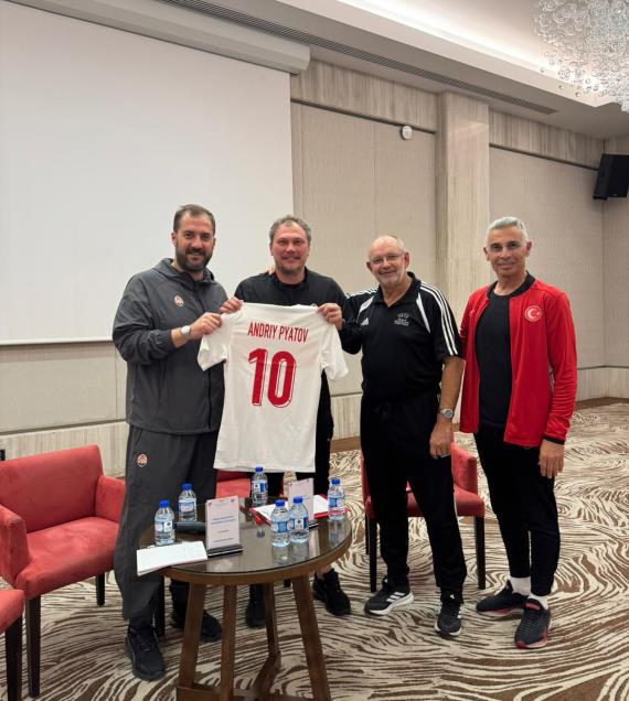 Orjinal boyutlar� i�in t�klay�n�z