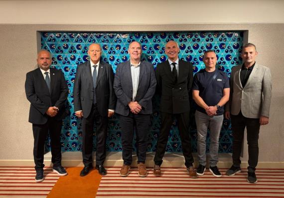 Orjinal boyutlar iin tklaynz