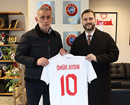mr Aydn, TFF Bakan Hacosmanolunu Ziyaret Etti