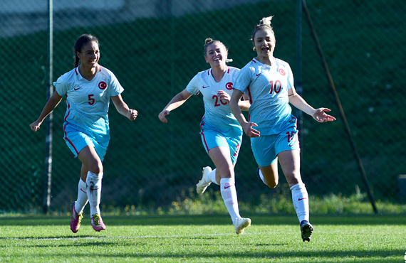 Kadın A Milli Takımı, Gürcistan'ı 2-0 yendi