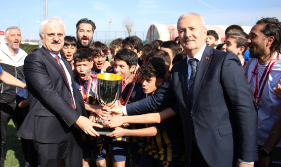 U14 Trkiye ampiyonu Kayseri Talasgc Belediyespor Oldu