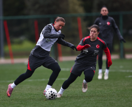 Kad�n A Mill� Tak�m�m�zda Haz�rl�klar Devam Ediyor