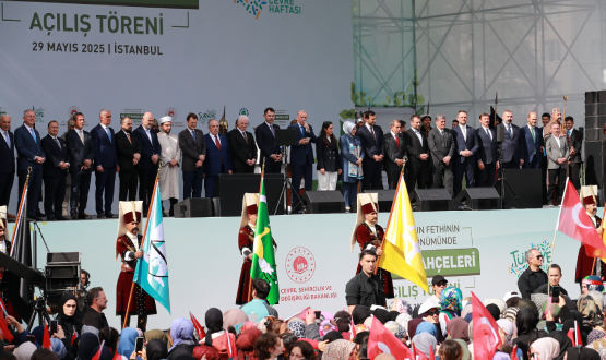 TFF Bakan Hacosmanolu, stanbul'un Fethi'nin 572. Yl Kutlamalarna Katld