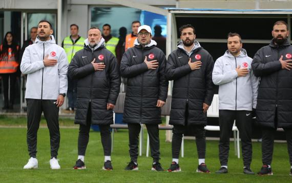 Orjinal boyutlar� i�in t�klay�n�z