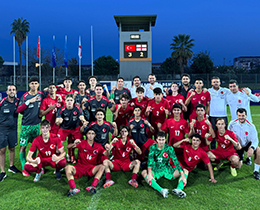 U16 Millî Takmmz, ngiltereyi 3-2 Malup Etti