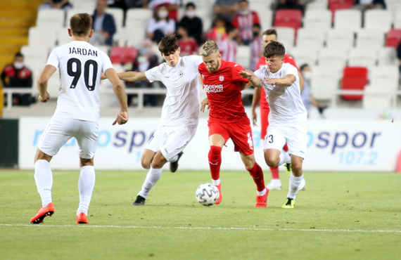 Sivasspor 1-0 Petrocub 