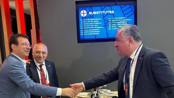 Orjinal boyutlar iin tklaynz