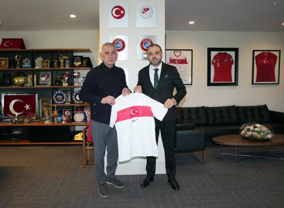 Orjinal boyutlar� i�in t�klay�n�z