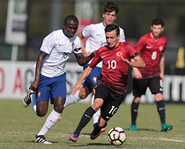 U17 Milli Takm, Portekize 2-0 yenildi