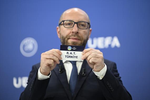 Orjinal boyutlar iin tklaynz