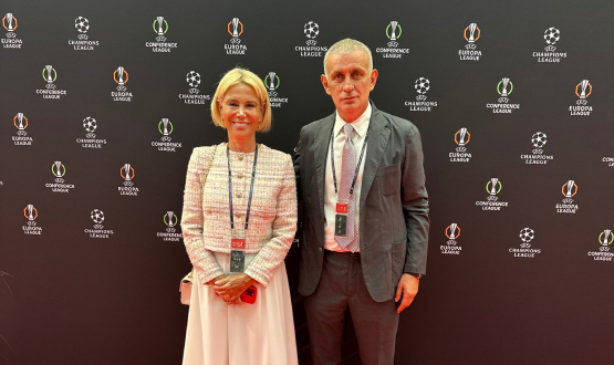 Bakan Hacosmanolu, UEFA ampiyonlar Ligi Kura ekimi'ne Katld