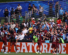 Trabzonspor, Tarihi Baar Elde Ederek UEFA Genlik Liginde Finale Ykseldi