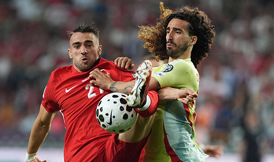 Türkiye 0-3 spanya<br />
Devre Aras