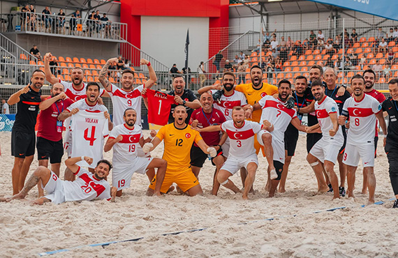 Plaj Futbolu Milli Takmmz, Moldova'da Avrupa A Ligi'ne ykseldi