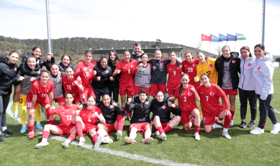 UEFA Dostluk Kupas�'nda U18 Kad�n Mill� Tak�m�m�z, �zbekistan'� 2-0 Ma�lup Etti