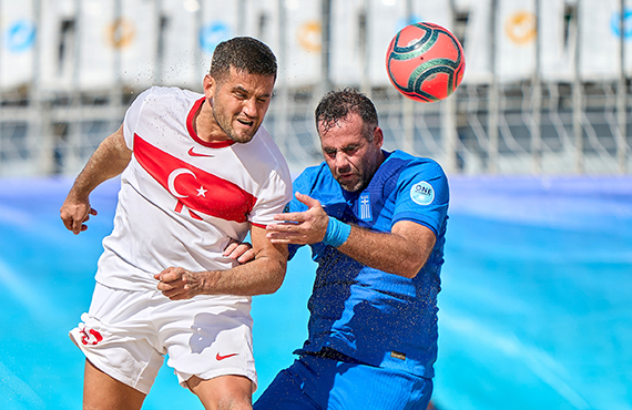 Plaj Futbolu Milli Takm Yunanistan' 7-5 malup etti