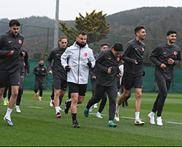 �mit Mill� Tak�m�m�z, H�rvatistan Ma�� Haz�rl�klar�na �stanbul�da Ba�lad�