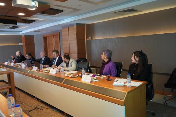 Orjinal boyutlar� i�in t�klay�n�z