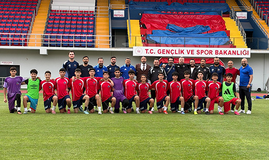 TFF - FIFA Yetenek Geli�im Program� E�itimleri 4 Merkezde Daha Tamamland�