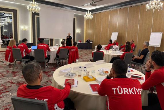 Orjinal boyutlar iin tklaynz