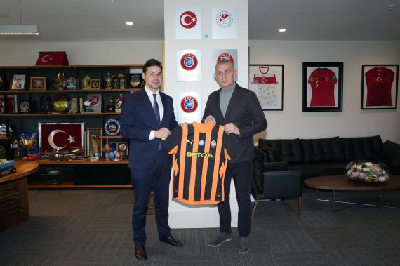 Orjinal boyutlar� i�in t�klay�n�z