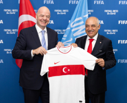 TFF President Bykeki Visited FIFA President Infantino