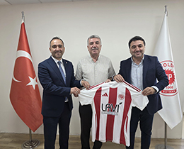 Futbol Geliim Direktr Emrah Bayraktar Kulp Ziyaretlerine Devam Ediyor