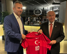 Türkiye-Karada resmi maç yemei düzenlendi