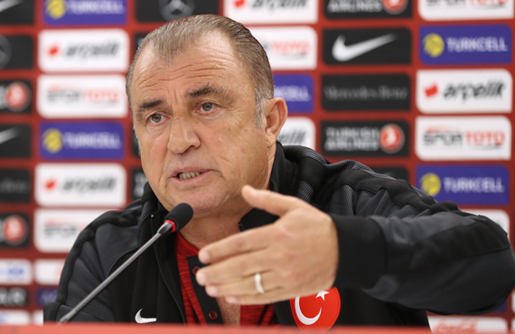 Fatih Terim basn toplants dzenledi