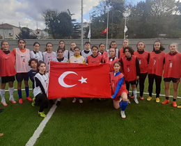 U15 ve U17 Kz Milli Takmlar blge semelerinin stanbul etab yapld