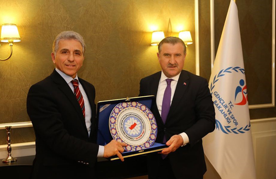 TASKK'tan Bakan Osman Akn Bak'a ziyaret