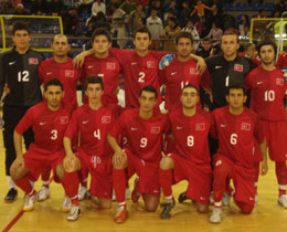 Futsal U21 Milli Takm, Fransaya 6-1 malup oldu