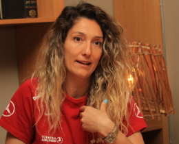 Fatma ahin: "Kadn Futbolunun Altn an Yayorum"
