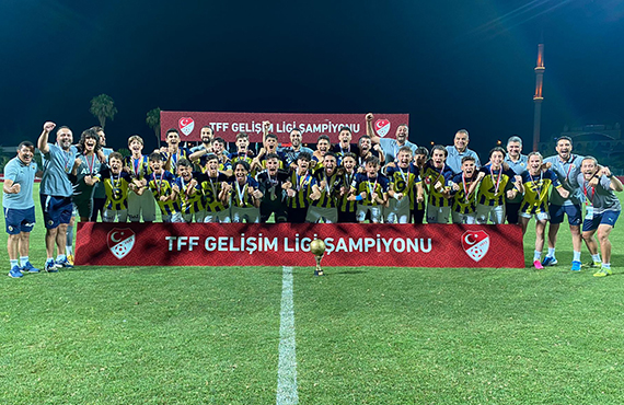 Elit U15 Geliim Ligi'nde ampiyon Fenerbahçe A.. oldu