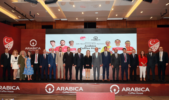 Arabica Coffee House, Mill Takmlarmzn Resm Sponsoru Oldu