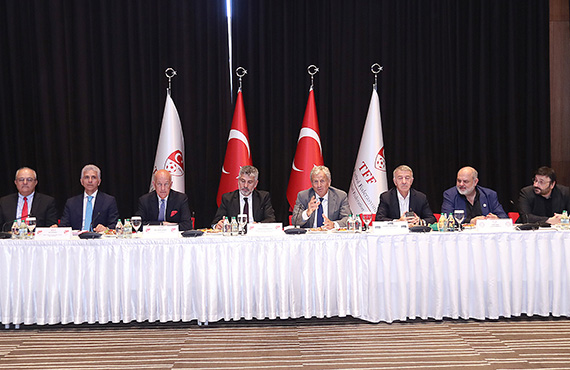 David Elleray, Türk Hakemlik Sistemine ilikin raporunu sundu