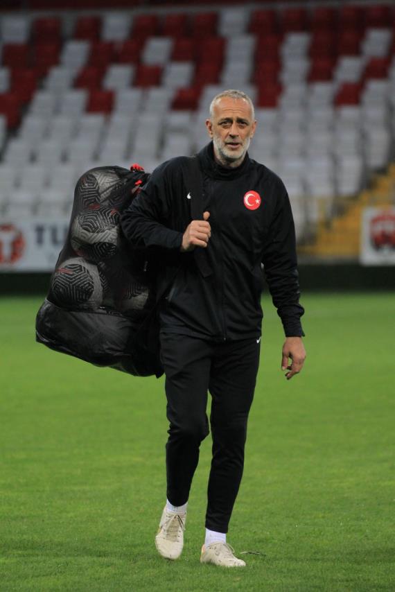 Orjinal boyutlar iin tklaynz