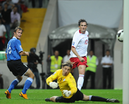 Turkey comeback sinks Estonia
