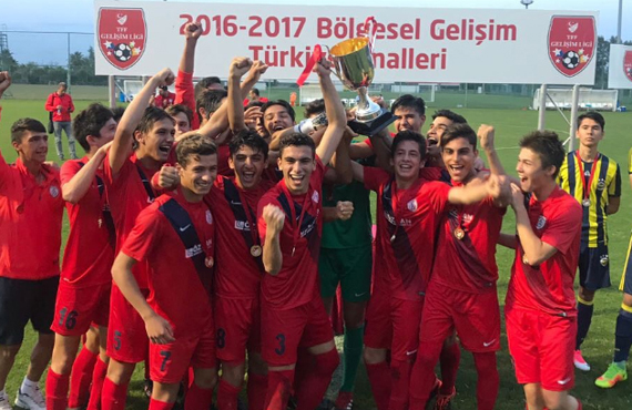 Blgesel Geliim U16 Ligi'nde ampiyon Altnordu