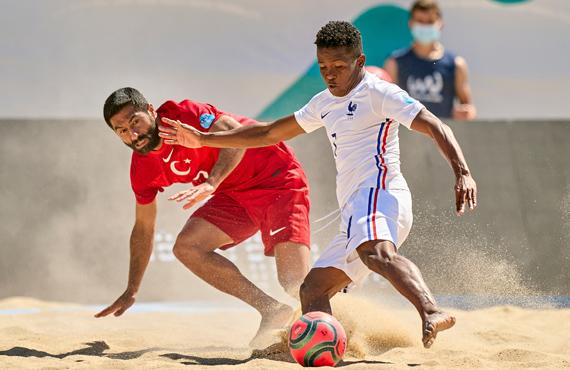 Plaj Futbolu Milli Takm, Fransa’ya uzatmada 6-5 yenildi