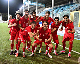 U20 Mill� Tak�m�m�z, Akdeniz Oyunlar��nda Kuzey Makedonya�y� 3-0 Yendi