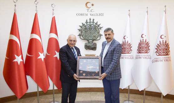 TFF Bakan Büyükeki, Çorum Valisi Çiftçi'yi Ziy...