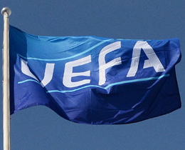 13. Olaanst UEFA Kongresi yapld