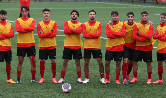 U19 Mill Takmmz Youn Yamur Altnda alt