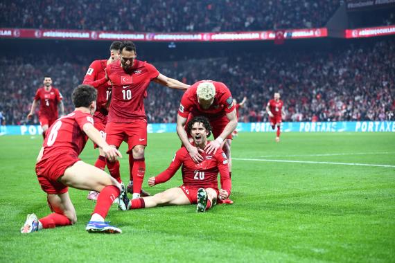 Orjinal boyutlar� i�in t�klay�n�z