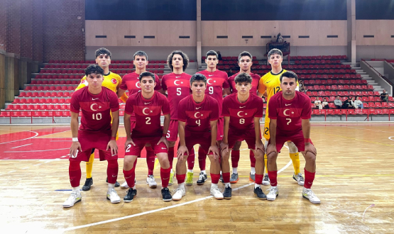 Futsal U19 Mill Takmmzn Kadrosu Akland