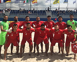 Beach Soccer National Team lost against Greece: 4-1