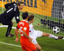 Hollanday uzatmalarda 3-1 yenen Rusya yar finalde