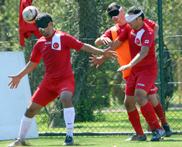 Grme Engelliler Futbol Milli Takmnn Rivadaki kamp sryor