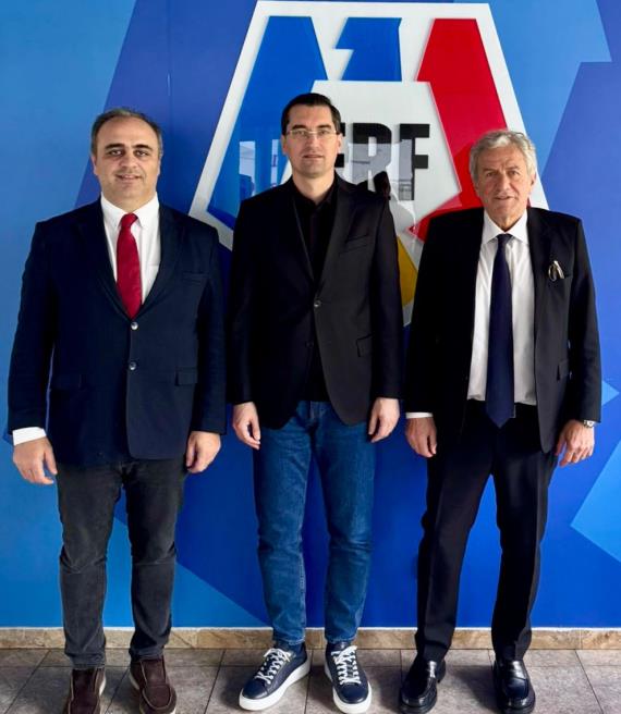 Orjinal boyutlar� i�in t�klay�n�z